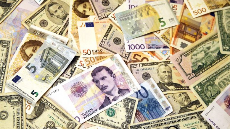 Couronne - dollar - euro