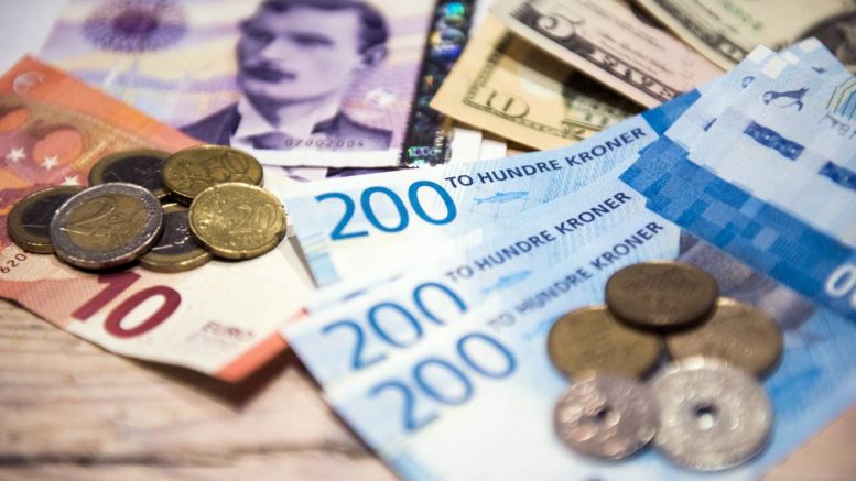 Couronne - euro - dollar