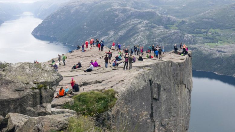 Preikestolen - Lysefjorden