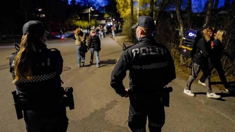 Police - faire la fête