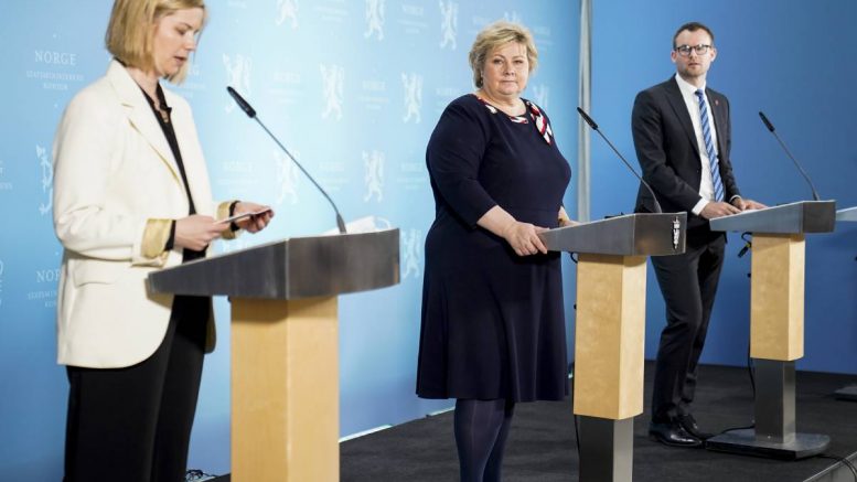Gouvernement - conférence de presse - Melby - Solberg - Ropstad