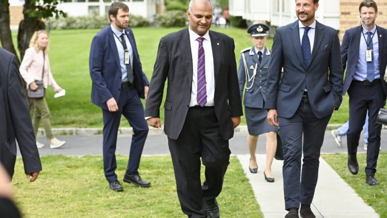 Prince héritier Haakon - Rashid Nawavar