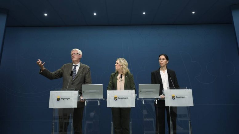 Johan Carlsson - Lena Hallengren - Olivia Wigzell