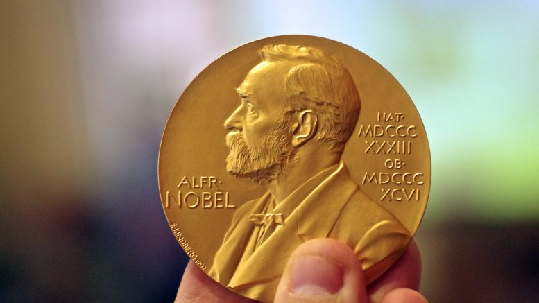 Remise de la médaille du prix Nobel
