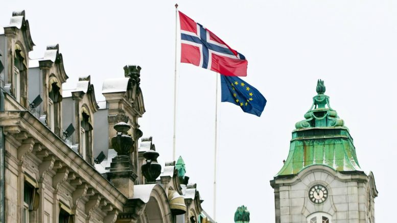 Drapeau norvégien de l'UE