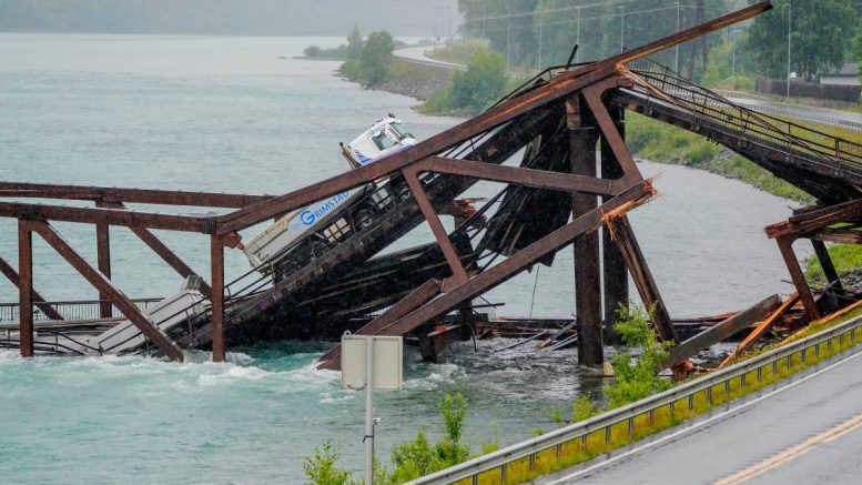 Effondrement du pont de Tretten